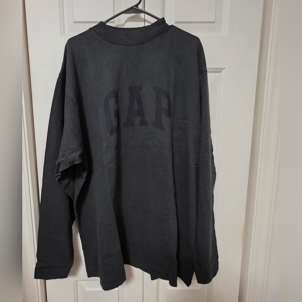 Yeezy Gap Engineered By Balenciaga Dove Long Sleeve Size Med New - Picture 3 of 12